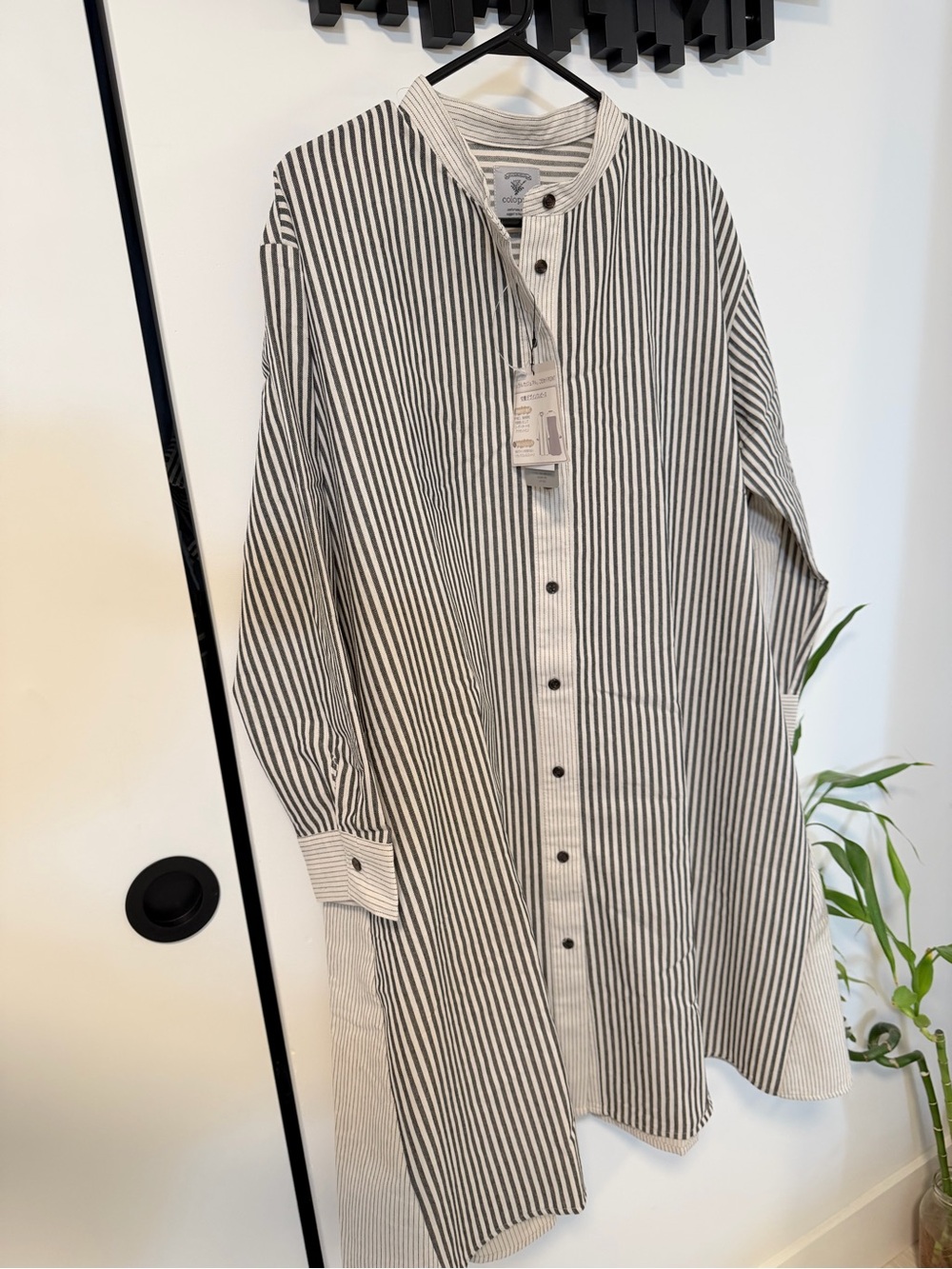4L Striped Button-Front Long Shirt Dress - Black & White (from Japan)